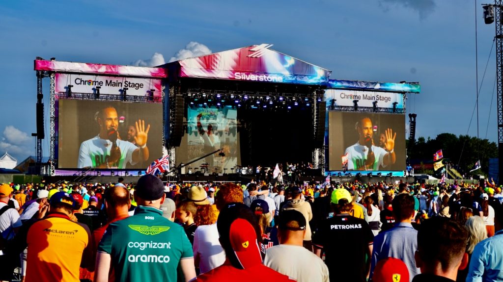 From Tickets to Trackside: The Ultimate Guide for F1 Fans Attending a Grand Prix