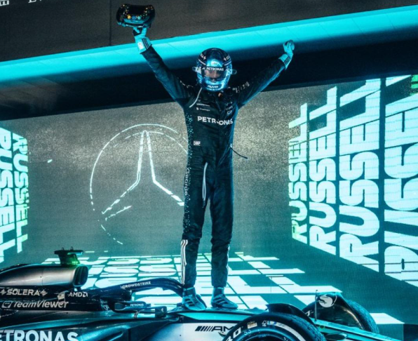 Russell Storms to Singapore Victory and McLaren Seal the Deal